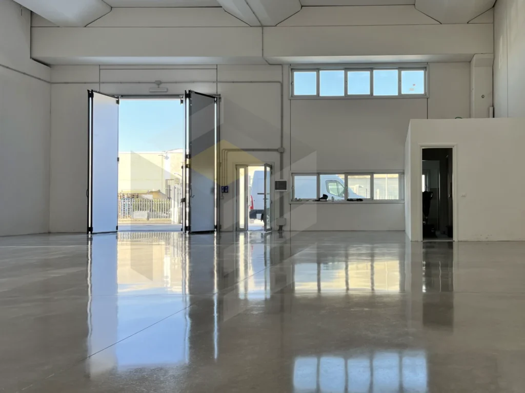 Risultato della levigatura pavimento in cemento di nuova posa